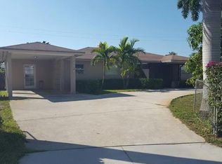 3132 Calusa Ave, Naples, FL 34112