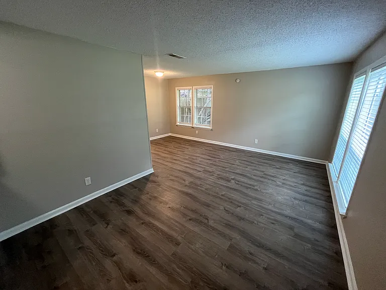 10 Merrie Cir — Photo 12