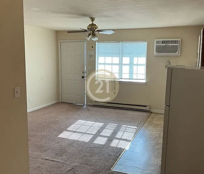 3917 Bowdens Ferry Rd #8 — Photo 2