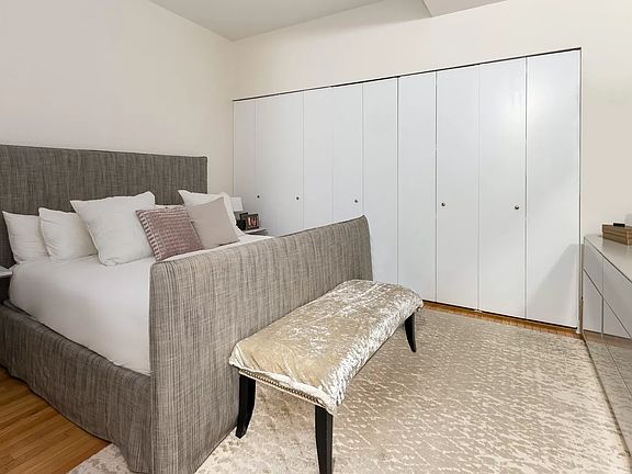 4th image of 252 7th Ave APT 5K