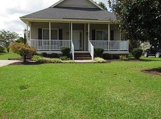 3210 Meeting Pl, Greenville, NC 27858