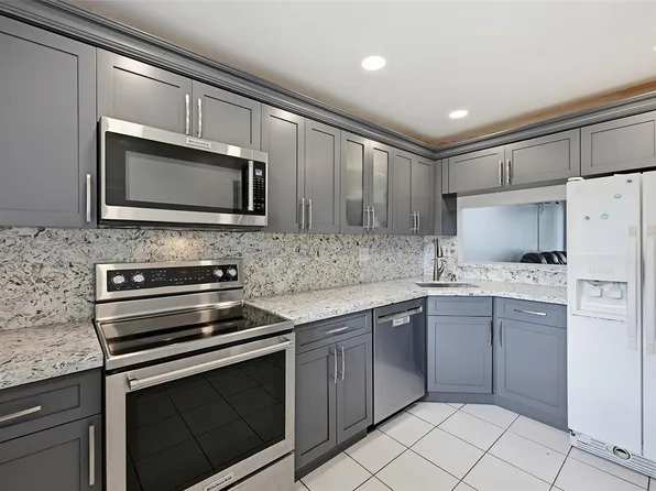 7500 NW 17th Street #110, Plantation, FL 33313