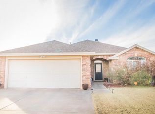 10102 Elkhart Ave, Lubbock, TX 79424