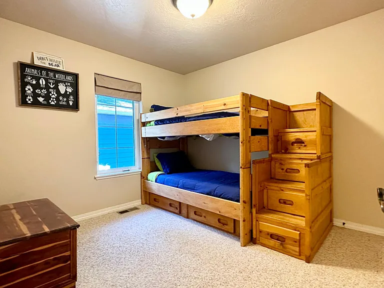 12 River Falls Dr — Photo 23