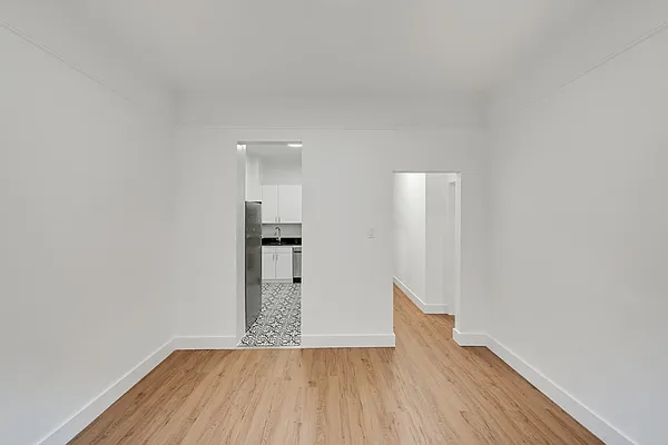 Rented by Cooper & Cooper Real Estate | media 7