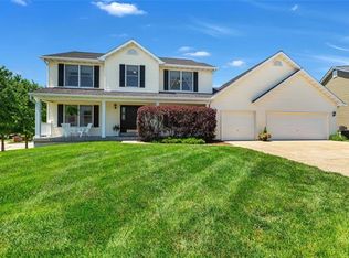 1719 Highgrove Dr, O'Fallon, MO 63366