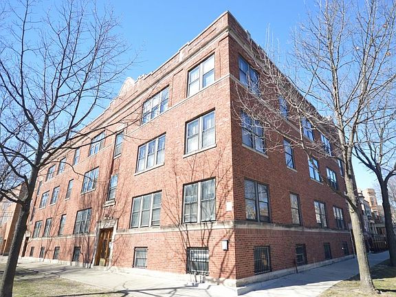 5th image of 1338 W Waveland Ave #2