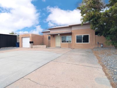 463 Loma Hermosa Dr NW, Albuquerque, NM, 87105