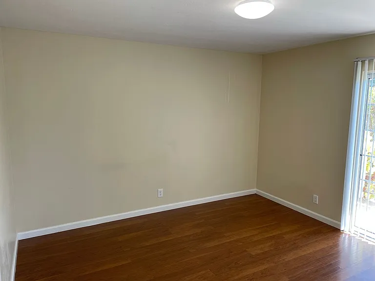 399 Ellwood Beach Dr — Photo 13