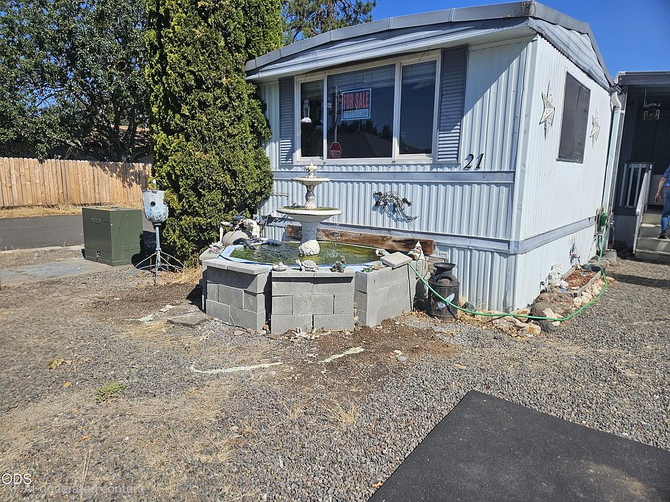 1st image of 380 W Gregory Rd