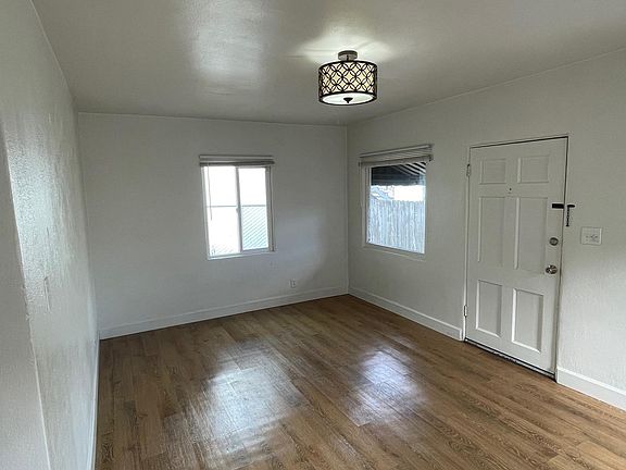 3rd image of 4320 43rd St