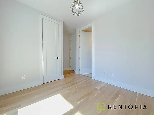 Rented by Rentopia | media 18