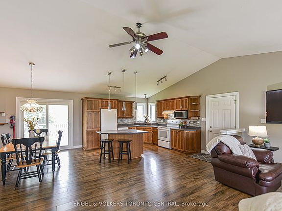 5th image of 3516 Kirkfield Rd