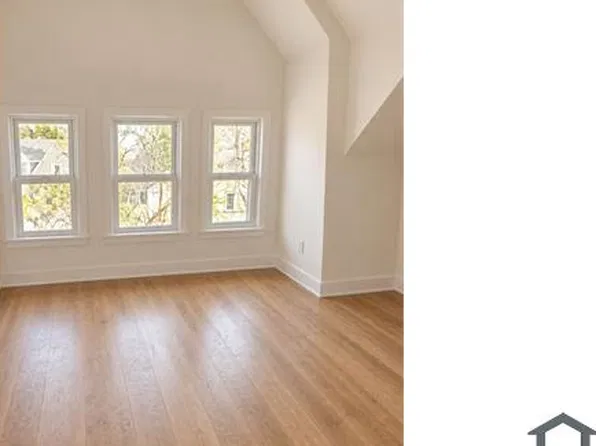 402 Suncrest St, Pittsburgh, PA 15210