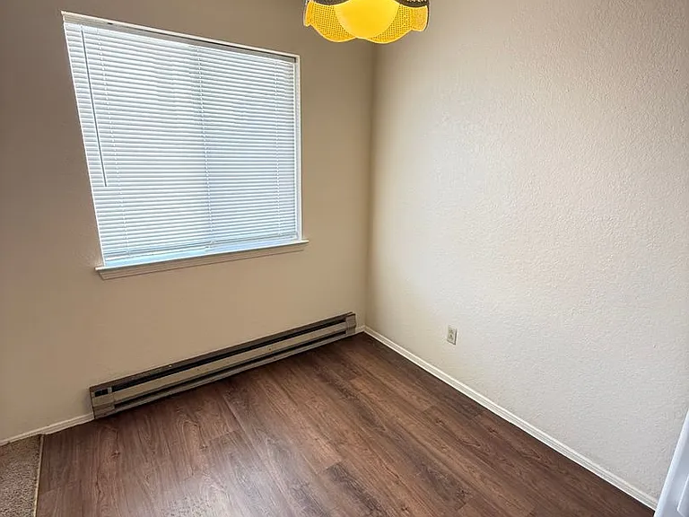 2805 E Idaho Ave — Photo 20