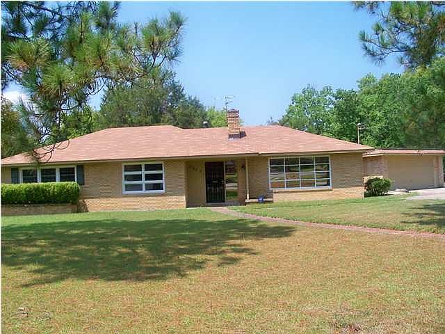 1st image of 3626 Bridlewood Dr