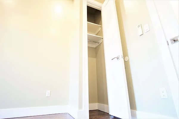 Rented by Lofts and Flats LLC | media 34