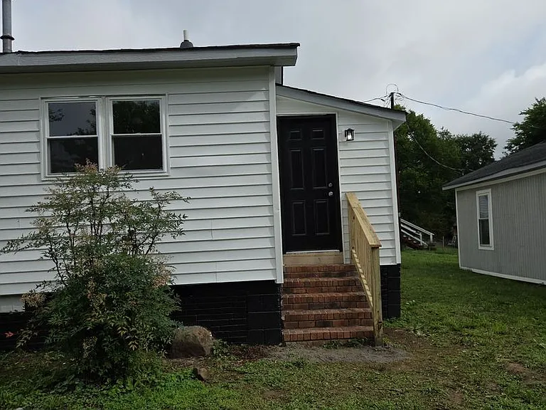 201 S Gregory St — Photo 2