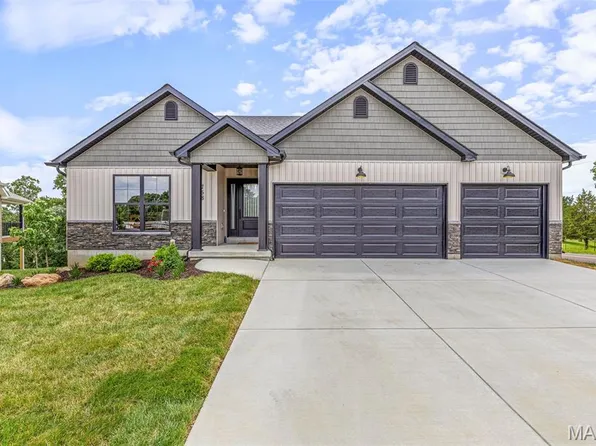 758 Blake Dr, Hillsboro, MO 63050