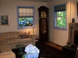 6520 Lilac St, Pittsburgh, PA 15217