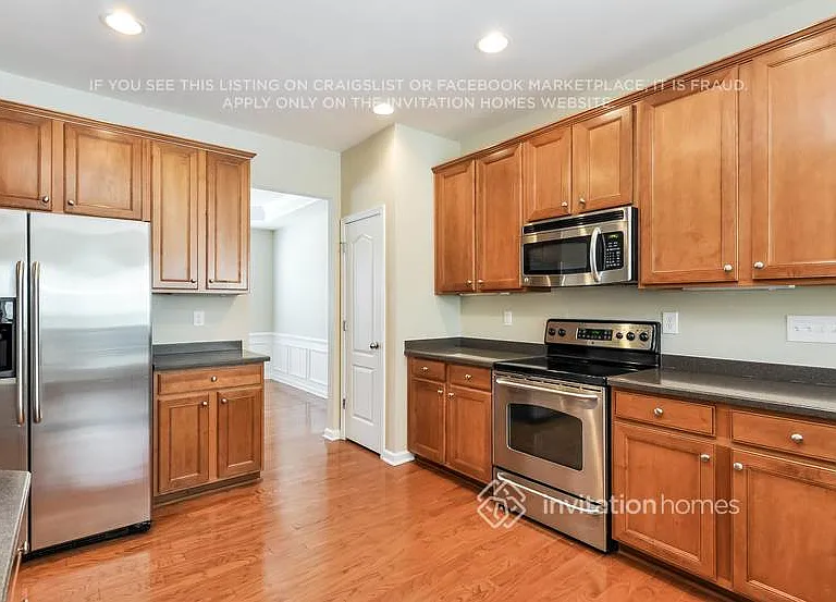 12569 Honeychurch St — Photo 4