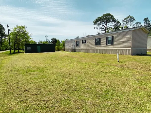 580 Welton Dr, Port Saint Joe, FL 32456