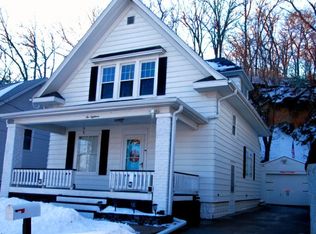 218 Logan St, Council Bluffs, IA 51503