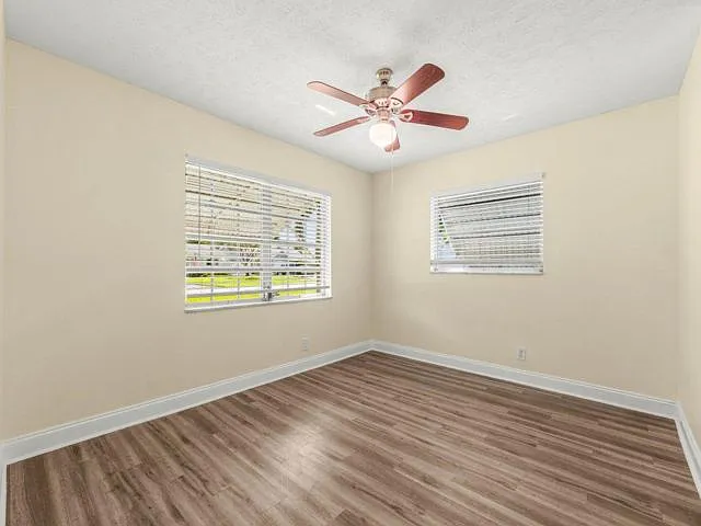 640 Jaeger Dr — Photo 9