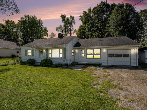 1902 Byrd Dr, Portage, MI 49002