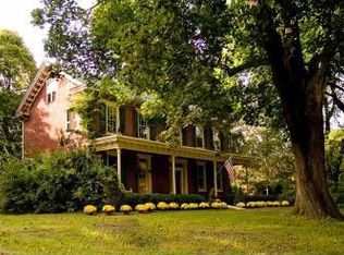 901 River Rd, Erwinna, PA 18972