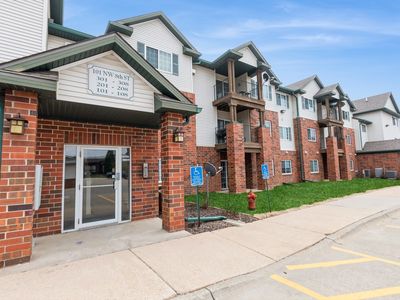 101 NW 8th St UNIT 304, Grimes, IA, 50111