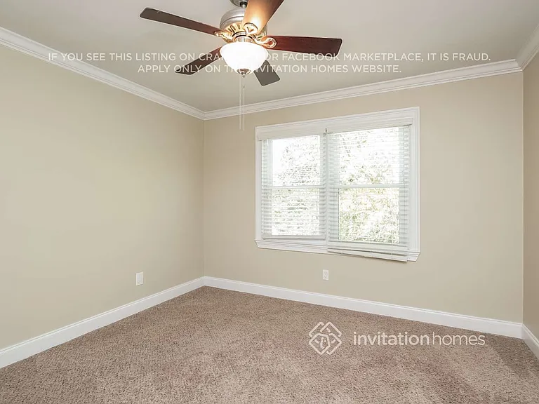 435 Clubfield Dr — Photo 16