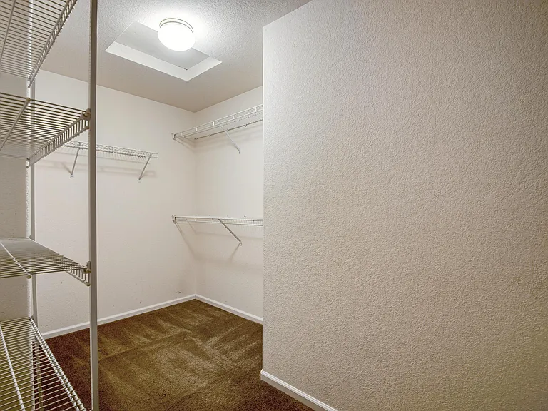 4221 S Blackhawk Cir #7E — Photo 22