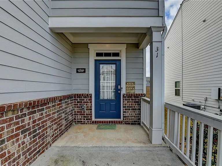 31 Valleywood Ct — Photo 2