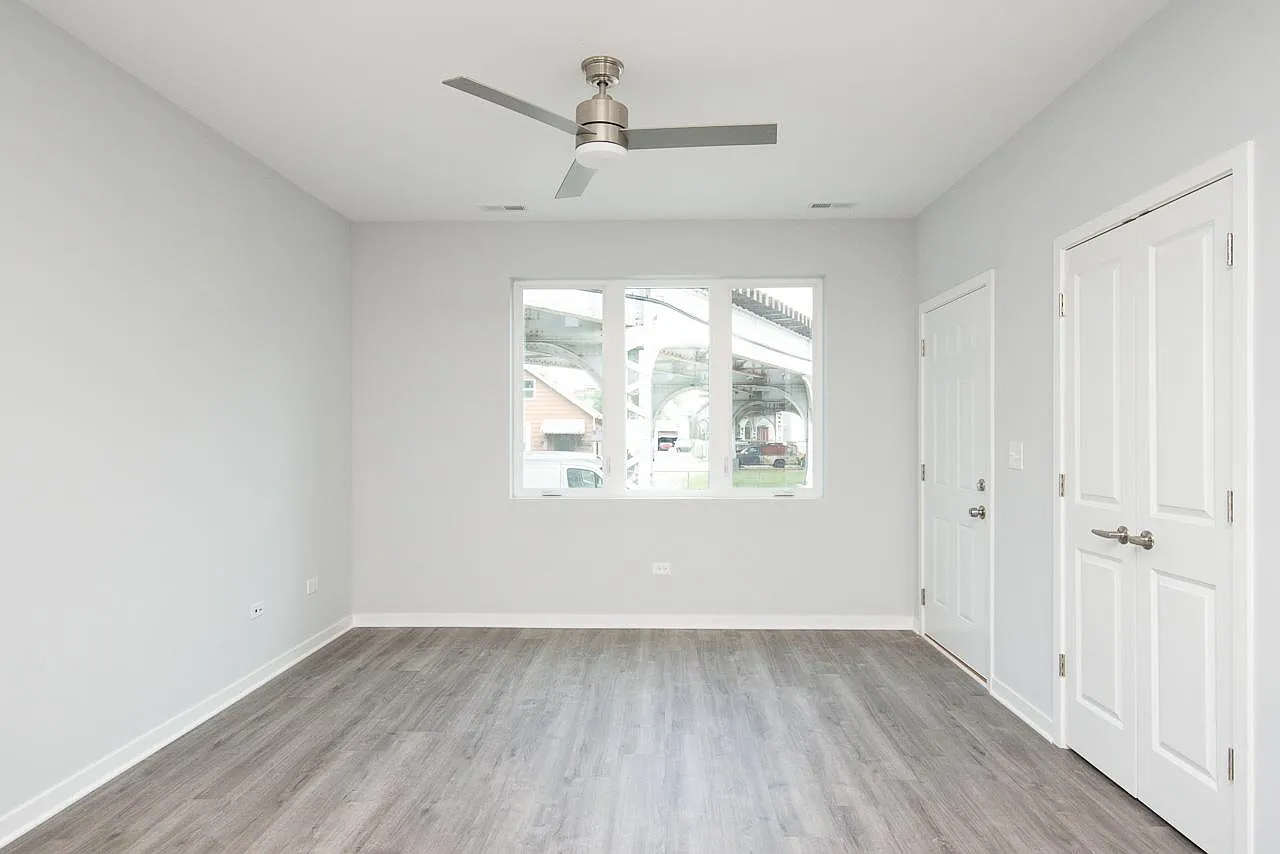 1713 W Cullerton St — Photo 2
