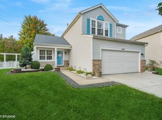 1648 Dahlia Ct, Romeoville, IL 60446