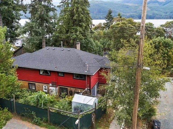 10664 Cedar Dr, Cowichan Valley, BC V0R 3E1