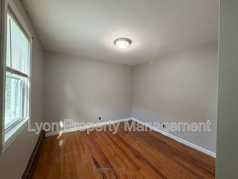 401 Broad St #403 — Photo 10