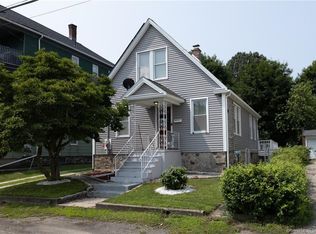 12 Geddes Ter, Waterbury, CT 06708