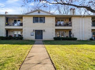 6742 Newburgh Rd, Evansville, IN 47715