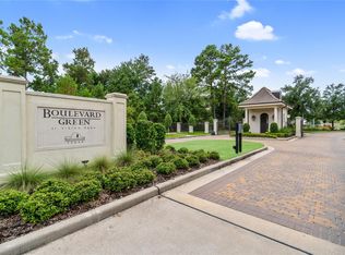 254 Green Blvd, Shenandoah, TX 77384