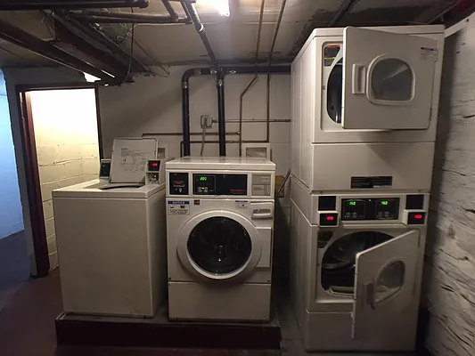 Rented by Evergreen Apartments BK | media 22