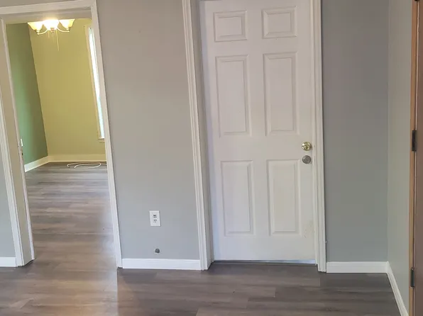 2909 NW 22nd St, Fort Worth, TX 76106