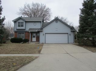 1918 Windfield Dr, Ames, IA 50010