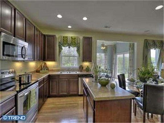 4th image of 226 Armata Dr