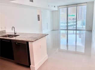 950 Brickell Bay Dr APT 1701, Miami, FL 33131