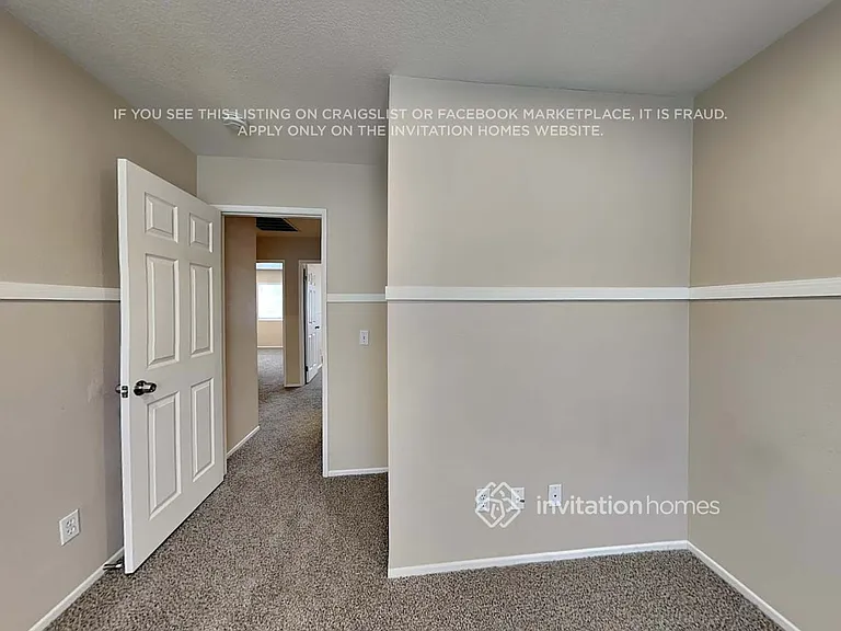 1454 Haddington Dr — Photo 15