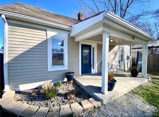 1301 Mount Zion Rd, Henryville, IN 47126