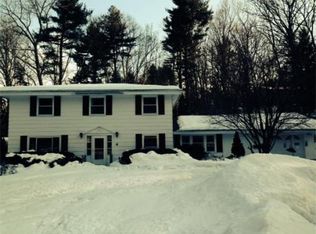 4 Santa Fe Rd, Chelmsford, MA 01824