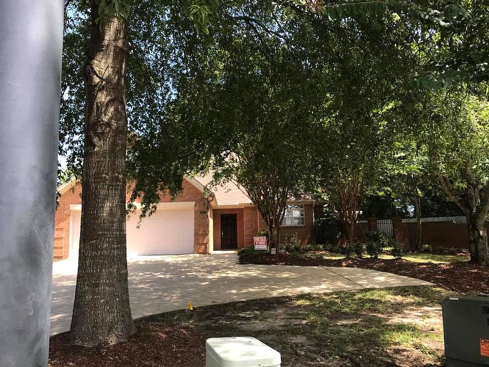 1st image of 117 Dover Ct